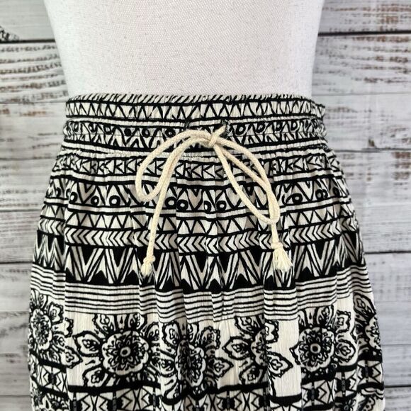 L.A. Harts Skirt size Small Black White Paisley Retro Flowers Hippie Midi Boho - Picture 7 of 13